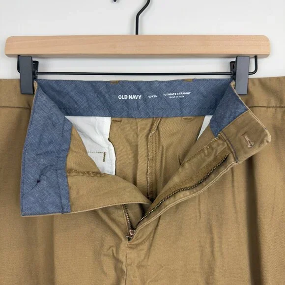 Old Navy Men's Ultimate Straight Chino Pant, Size 40x30 - Picture 5 of 5